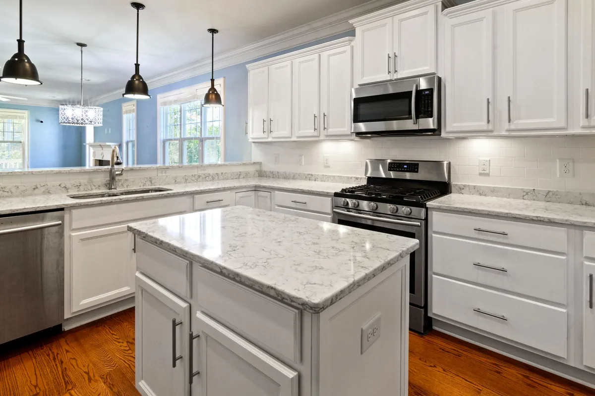 Filth & Squalor Cleanup in Glenwood Landing, NY